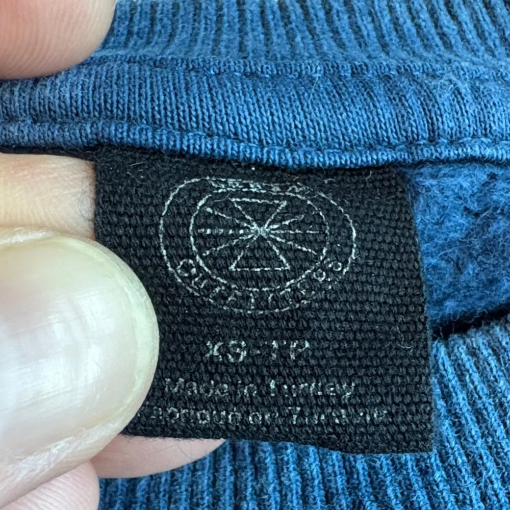 Urban Outfitters Blue Crewneck Sweater - Picture 2 of 9